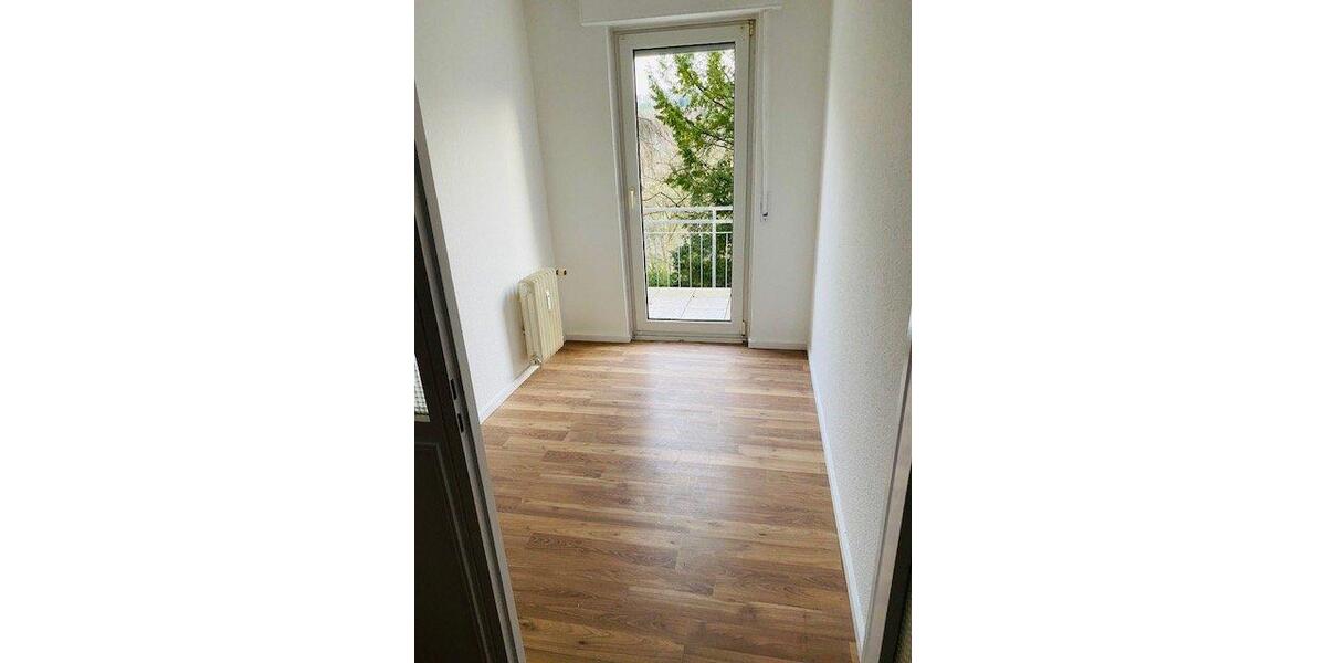 Etagenwohnung Lüdenscheid Augustenthal - 2.5 Zimmer, 70 m&sup2;, 525&euro; | Angebot:25920222