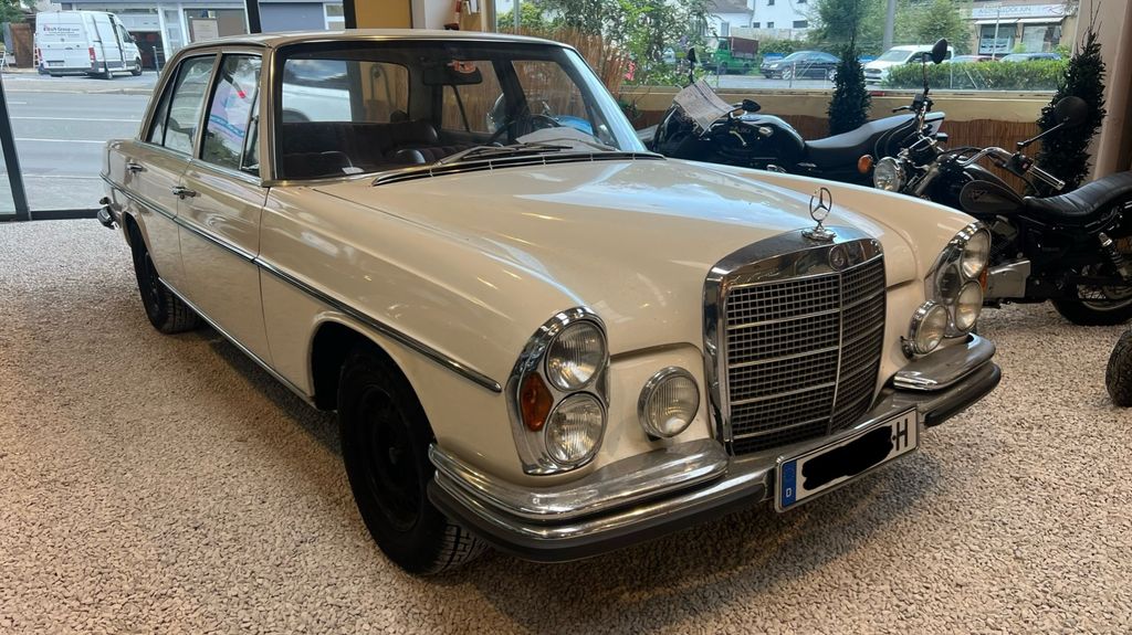 Mercedes-Benz 280 102.000 km 35.000 &euro; Wuppertal 42115