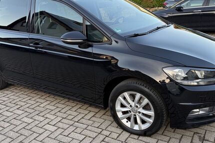 VW Touran 189.886 km 9.300 &euro; Hagen 58093
