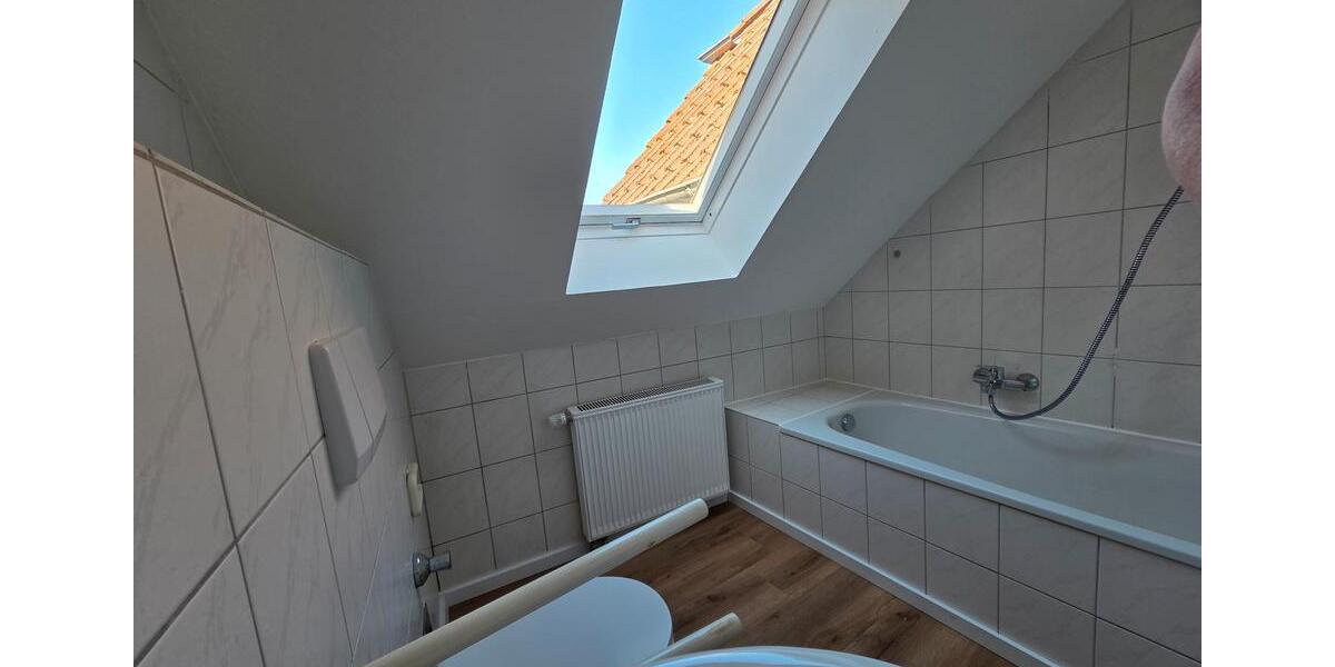 Dachgeschoßwohnung Balve - 3 Zimmer, 56 m&sup2;, 440&euro; | Angebot:26283496