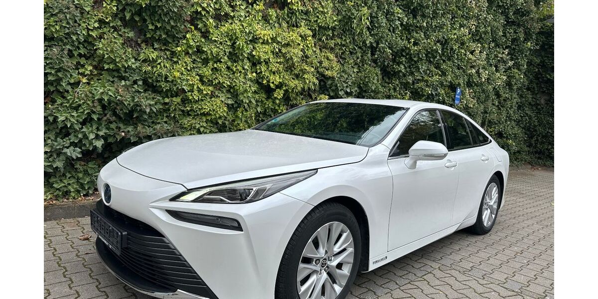 Toyota Mirai 140.000 km 10.490 &euro; Wuppertal 42281
