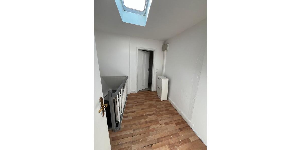 Dachgeschoßwohnung Hagen Hagen-Mitte - 3.5 Zimmer, 85 m&sup2;, 830&euro; | Angebot:26698778