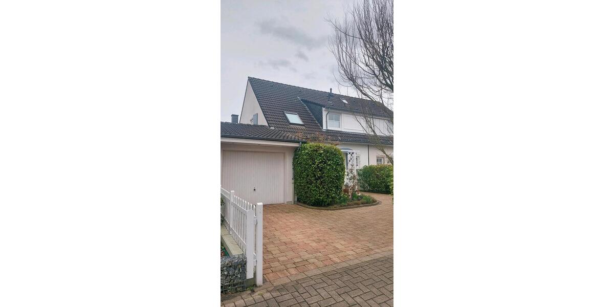 Doppelhaushälfte Lünen - 5 Zimmer, 132 m&sup2;, 450.000&euro; | Angebot:26063336