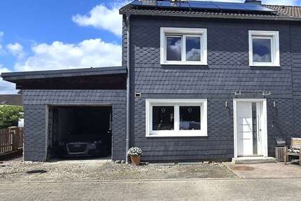 Haus Hückeswagen - 4 Zimmer, 110 m&sup2;, 325.000&euro; | Angebot:21325989