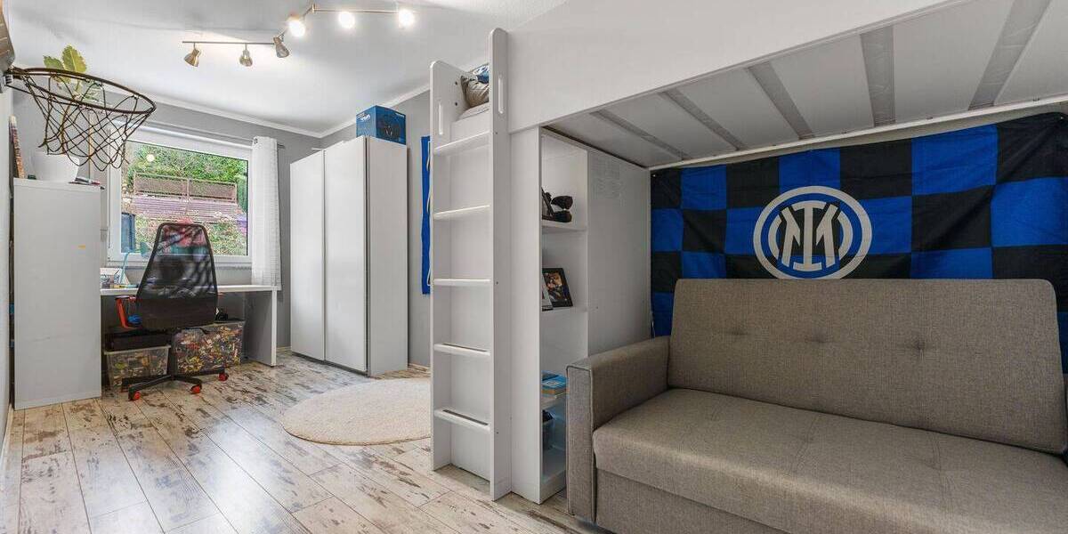 Reihenendhaus Remscheid Nord - 5 Zimmer, 157 m&sup2;, 499.000&euro; | Angebot:25957801