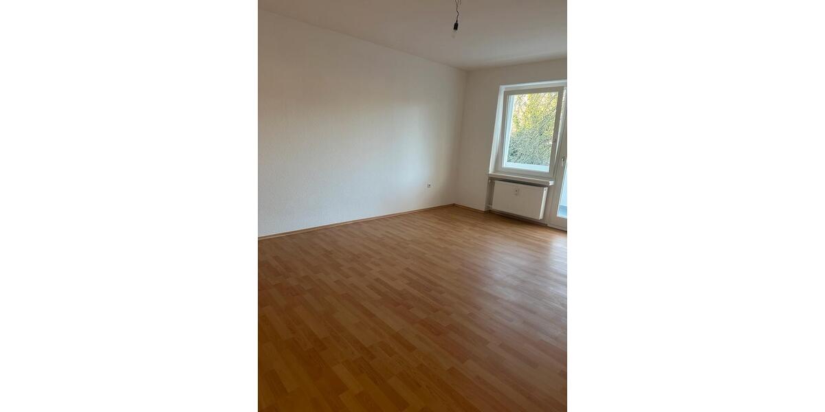 Etagenwohnung Dortmund Gartenstadt - 3 Zimmer, 82 m&sup2;, 999&euro; | Angebot:25997439