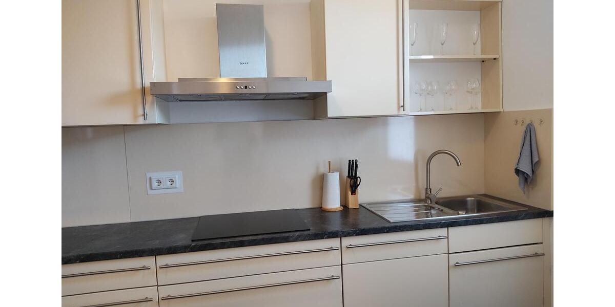 Einfamilienhaus Wuppertal Gemarkung Elberfeld - 6 Zimmer, 170 m&sup2;, 3.500&euro; | Angebot:27615696