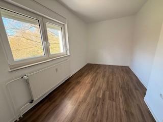 Etagenwohnung Herne Altenhöfen - 3 Zimmer, 67 m&sup2;, 579&euro; | Angebot:26016461