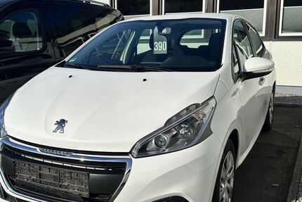 Peugeot 208 84.240 km 8.900 &euro; Castrop-Rauxel 44579