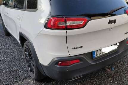 Jeep Cherokee 203.570 km 10.500 &euro; Dortmund, Stadt 44143