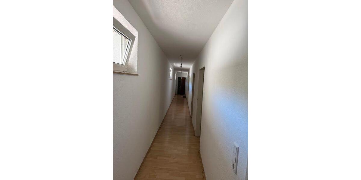 Etagenwohnung Ennepetal - 3 Zimmer, 90 m&sup2;, 15&euro; | Angebot:27572256
