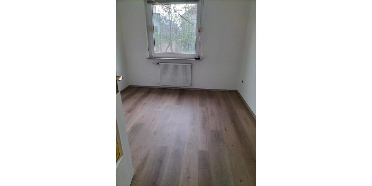 Erdgeschoßwohnung Hagen Hagen-Mitte - 3 Zimmer, 77 m&sup2;, 800&euro; | Angebot:27606105