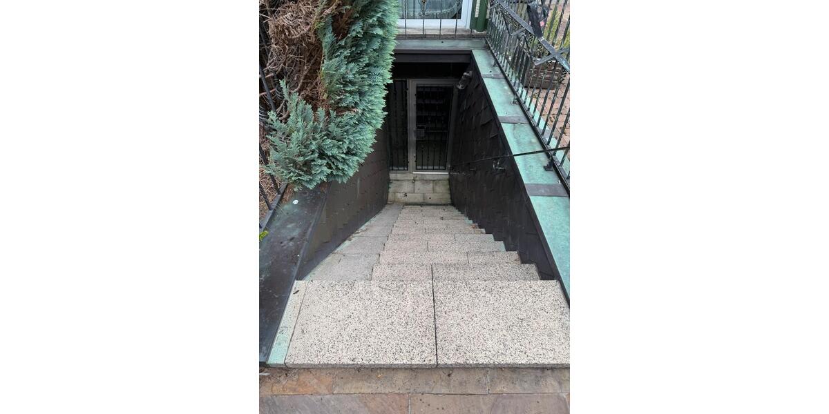 Doppelhaushälfte Remscheid Lüttringhausen - 5 Zimmer, 210 m&sup2;, 560.000&euro; | Angebot:25751052