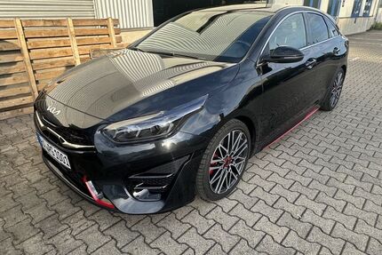 Kia pro ceed / ProCeed 102.000 km 17.700 &euro; Hagen 58093