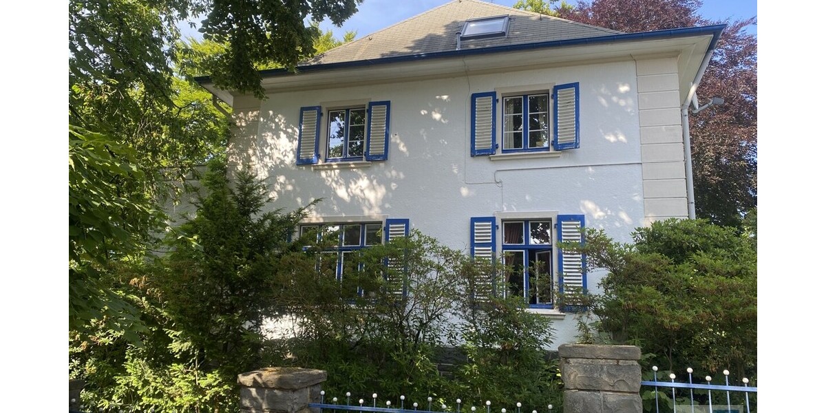 Verkauf von einer Villa in Remscheid-Lüttringhausen - Einfamilienhaus Remscheid Lüttringhausen | Angebot:24849604