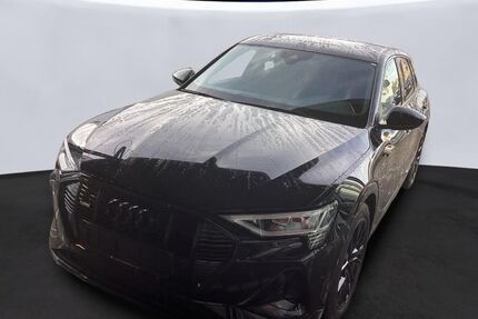 Audi e-tron 34.388 km 33.917 &euro; Hagen 58091