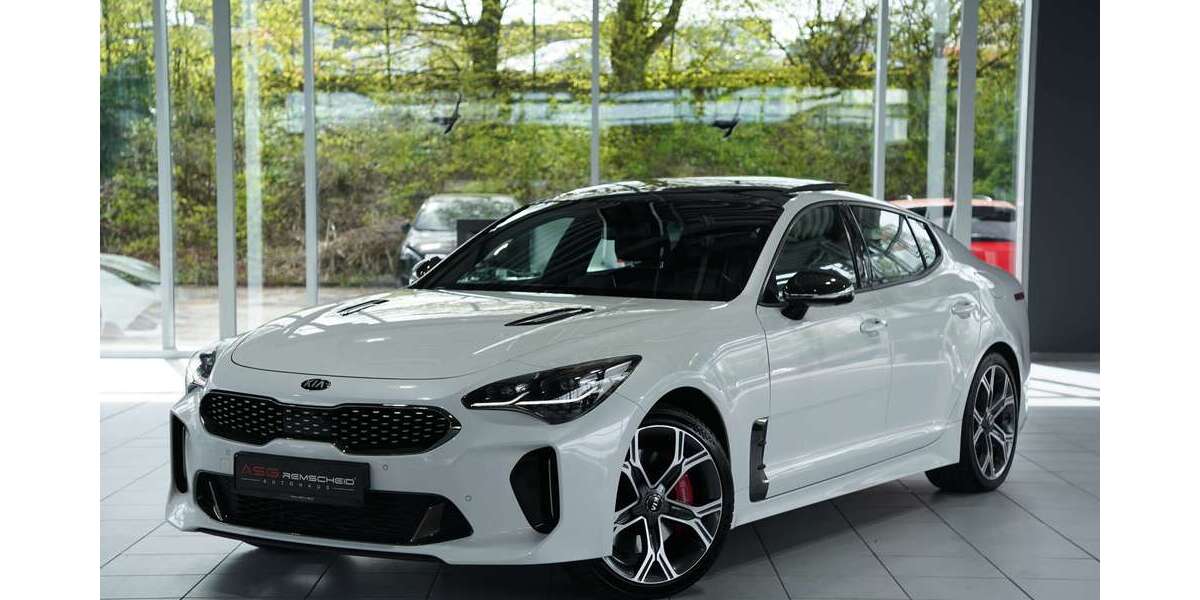 Kia Stinger 122.316 km 29.900 &euro; Remscheid/NRW 42855