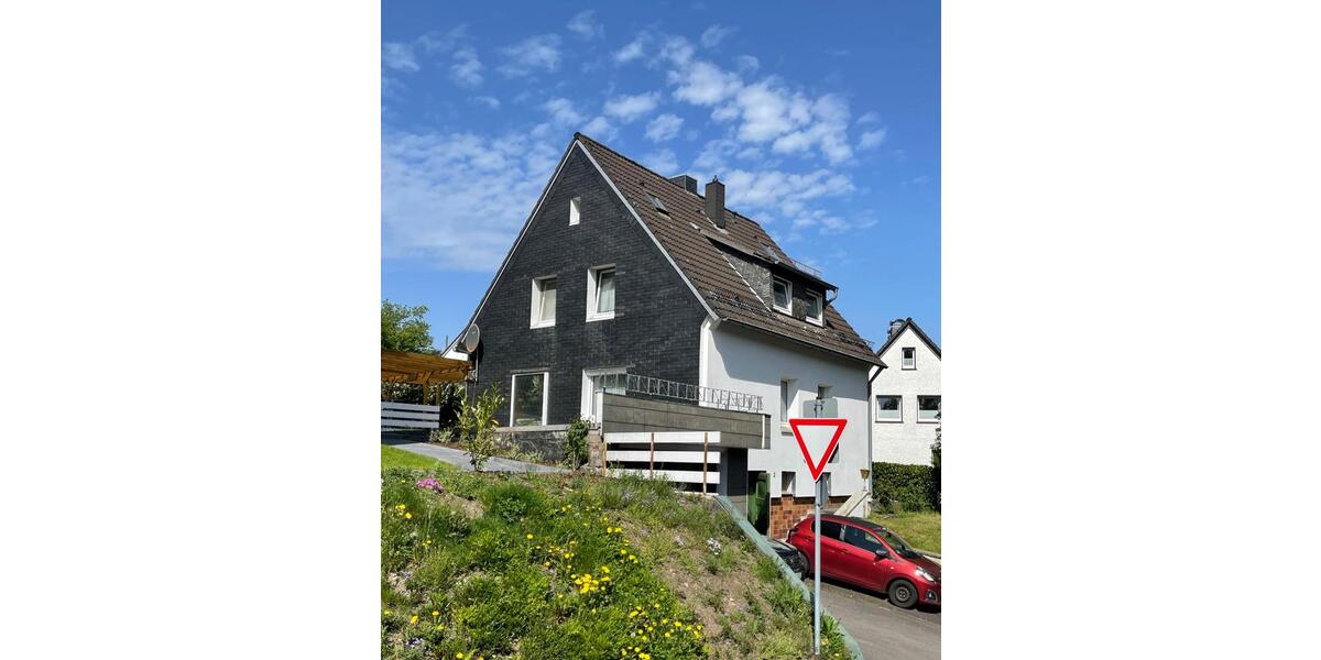 Einfamilienhaus Hückeswagen - 6 Zimmer, 105 m&sup2;, 179.000&euro; | Angebot:20718800
