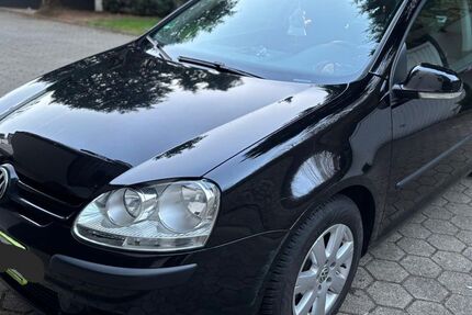 VW Golf 171.404 km 2.499 &euro; Bochum 44867