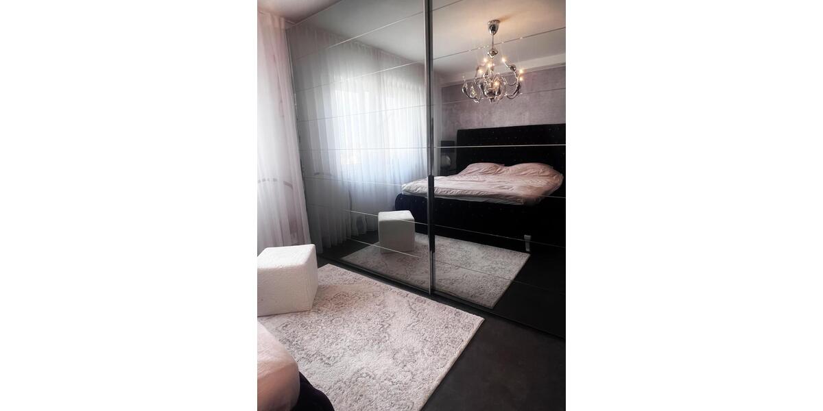 Hochparterre Lüdenscheid - 3 Zimmer, 80 m&sup2;, 165.000&euro; | Angebot:25961804