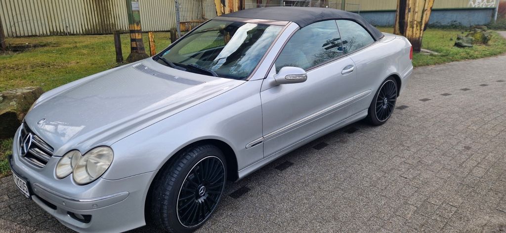 Mercedes-Benz CLK 200 211.000 km 6.150 &euro; Hattingen 45527