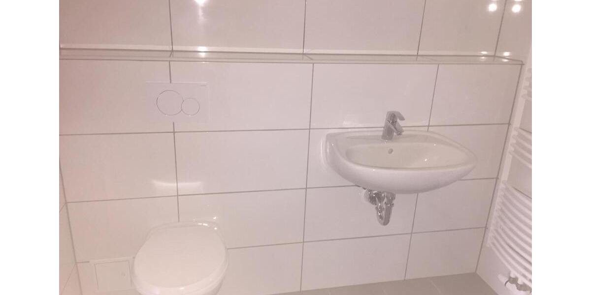 Etagenwohnung Remscheid Gemarkung Bergisch Born - 3.5 Zimmer, 98 m&sup2;, 220.000&euro; | Angebot:24954000