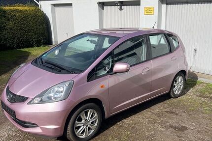 Honda Jazz 27.000 km 6.880 &euro; Wuppertal 42349