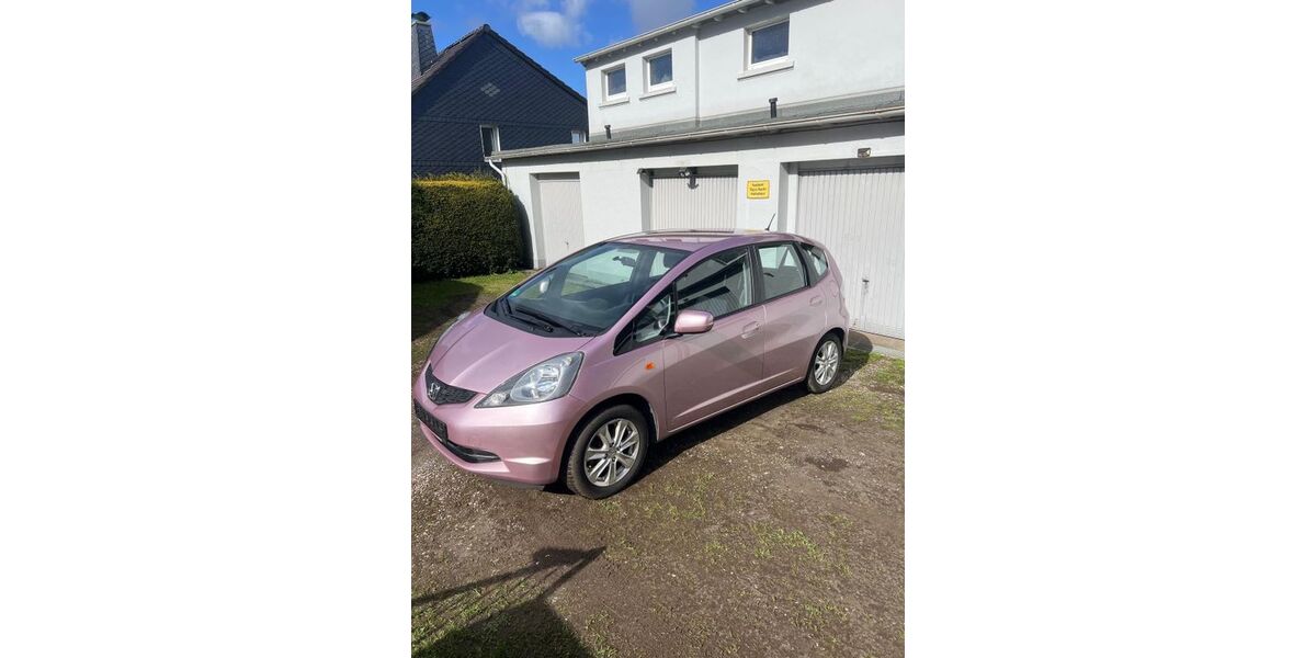 Honda Jazz 27.000 km 6.880 &euro; Wuppertal 42349