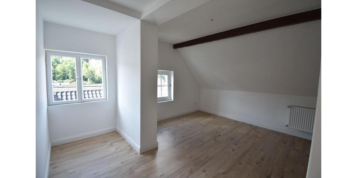 Etagenwohnung Velbert Langenberg - 3 Zimmer, 105 m&sup2;, 259.000&euro; | Angebot:9031537