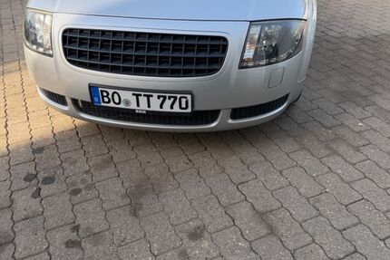 Audi TT 179.000 km 6.100 &euro; Bochum 44795