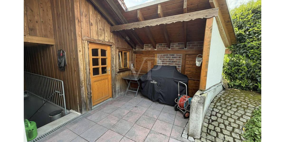 Einfamilienhaus Menden / Hüingsen Hüingsen - 9 Zimmer, 208 m&sup2;, 735.000&euro; | Angebot:25879713