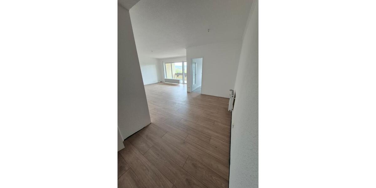 Etagenwohnung Wuppertal Lichtenplatz - 3 Zimmer, 87 m&sup2;, 725&euro; | Angebot:25947610