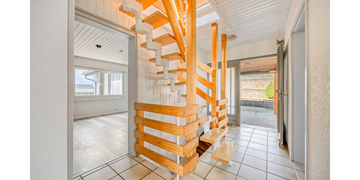 Einfamilienhaus mit viel Potenzial in grüner Lage von Wipperfürth Ohl - Einfamilienhaus Wipperfürth / Ohl Ohl | Angebot:26704371
