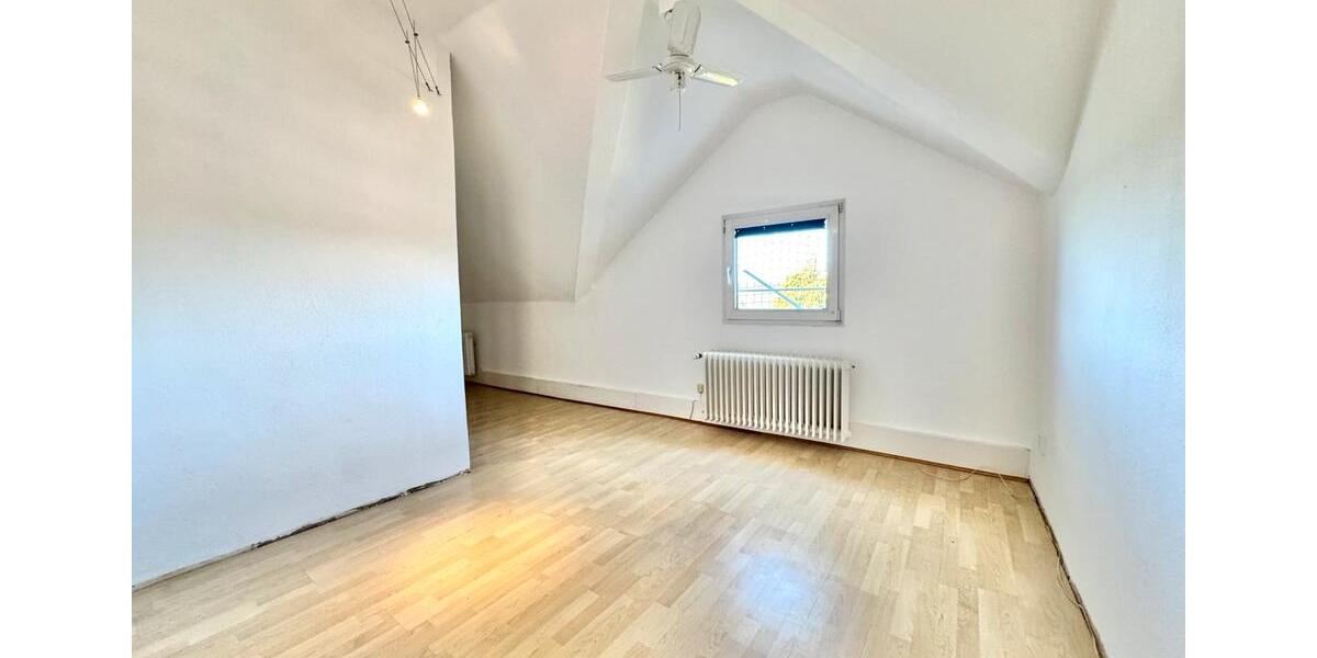 Maisonettenwohnung Remscheid Lüttringhausen - 3.5 Zimmer, 110 m&sup2;, 900&euro; | Angebot:26019160