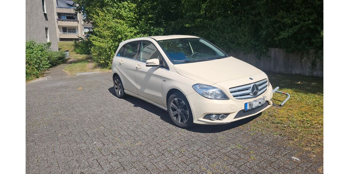 Mercedes-Benz B 180 292.000 km 3.500 &euro; Nachrodt 58769