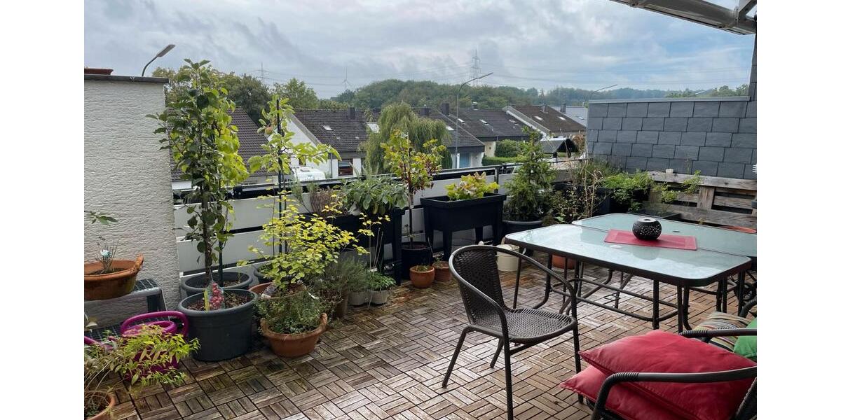 Reihenhaus Hückeswagen - 7 Zimmer, 187 m&sup2;, 375.000&euro; | Angebot:27579979