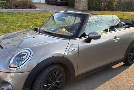 Mini Cooper S Cabrio 82.700 km 17.900 &euro; Dortmund 44229