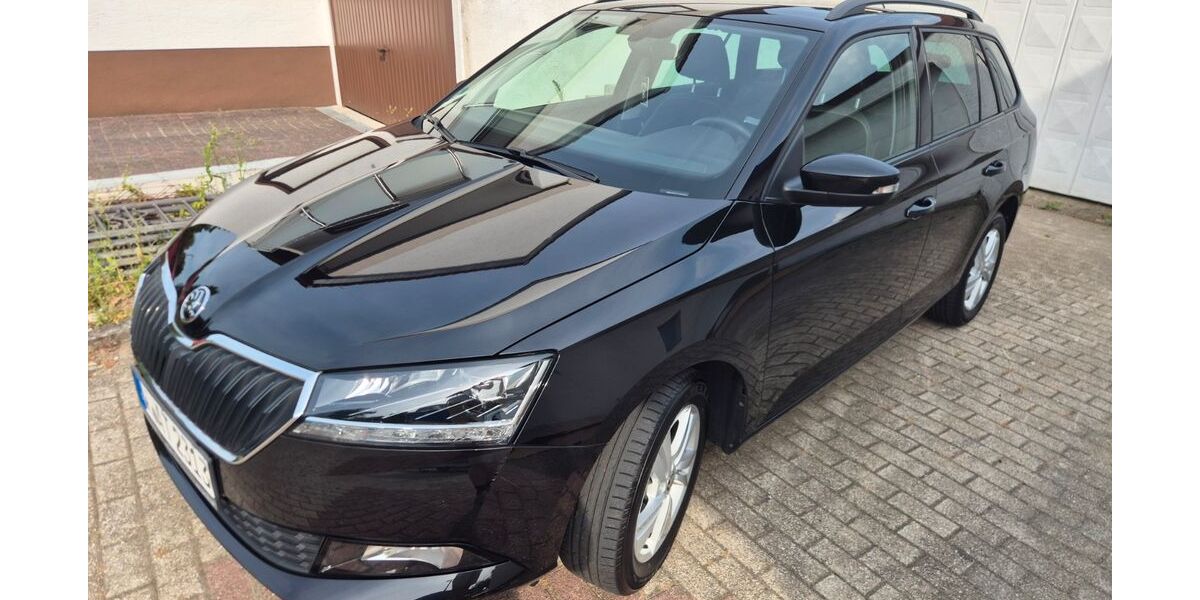 Skoda Fabia 62.488 km 12.500 &euro; WUPPERTAL 42113