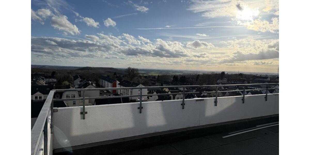 Etagenwohnung Velbert Velbert-Mitte - 2 Zimmer, 71 m&sup2;, 680&euro; | Angebot:25323253