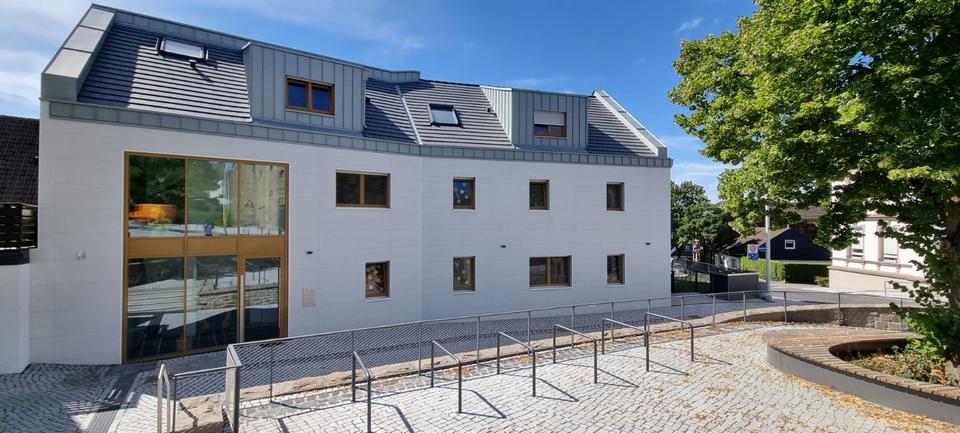 Dachgeschoßwohnung Iserlohn Letmathe - 2 Zimmer, 80 m&sup2;, 850&euro; | Angebot:24811479