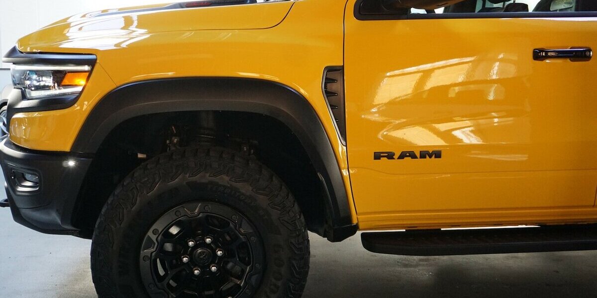 Dodge RAM 1500 TRX 6.2L V8 SMARTCUP Leder Pano HuD H&K 41.719 km 114.900 &euro; Wuppertal 42327