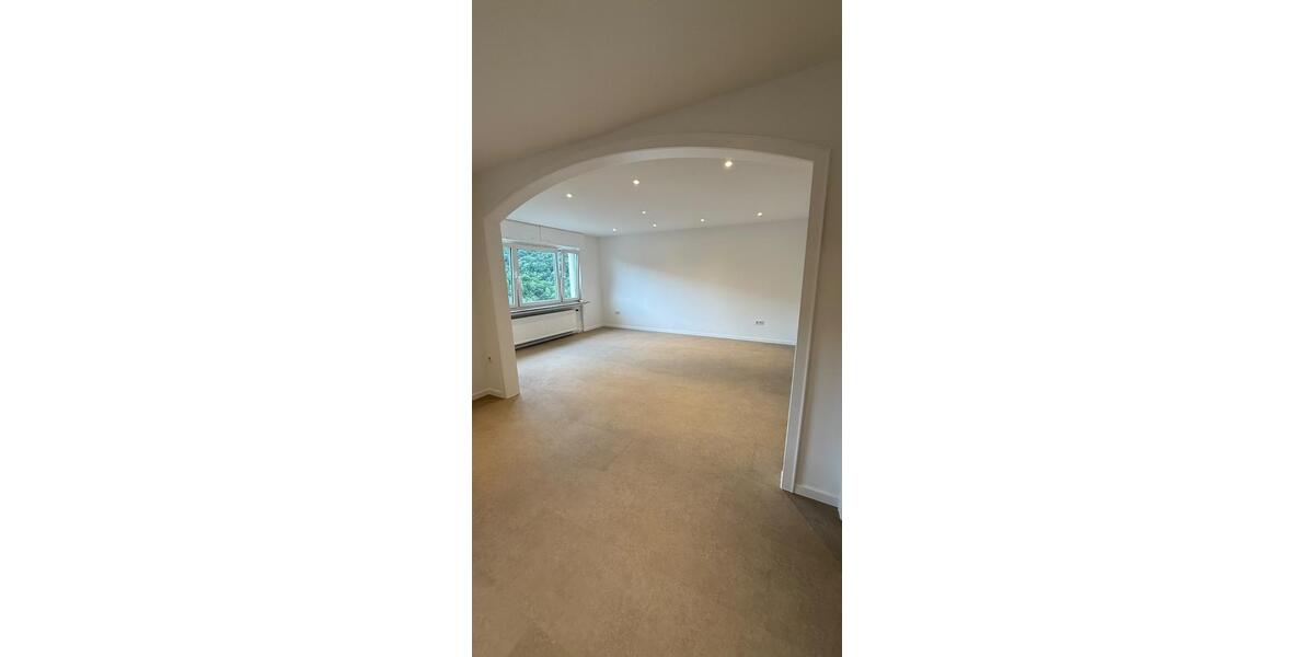Erdgeschoßwohnung Altena - 3 Zimmer, 69 m&sup2;, 600&euro; | Angebot:27627030