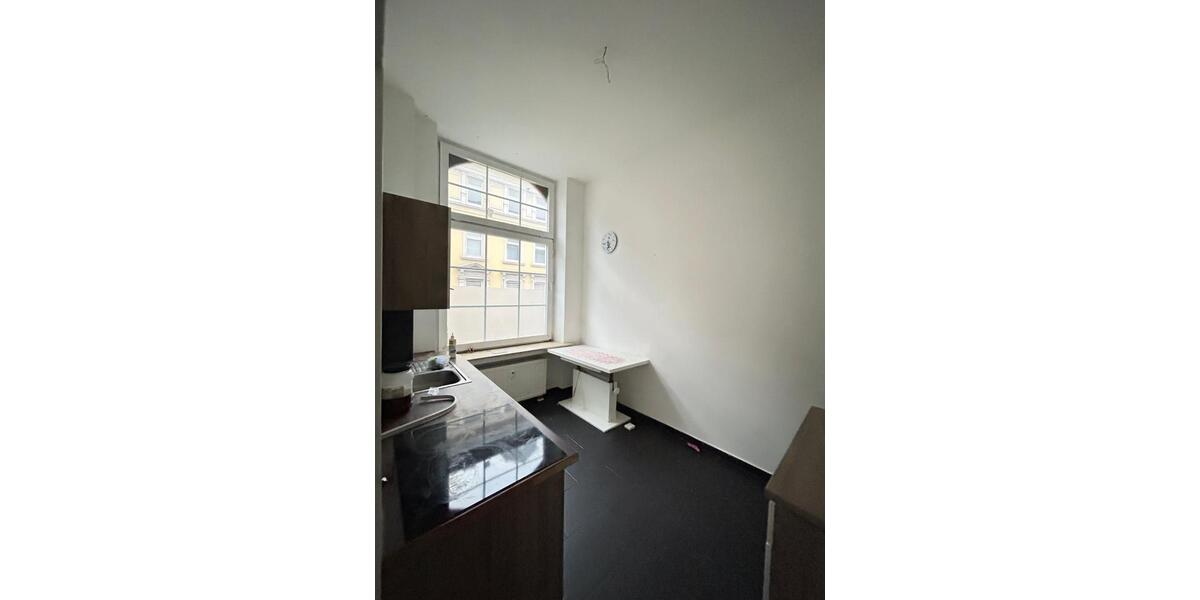 Erdgeschoßwohnung Wuppertal Unterbarmen - 2 Zimmer, 77 m&sup2;, 680&euro; | Angebot:25933369