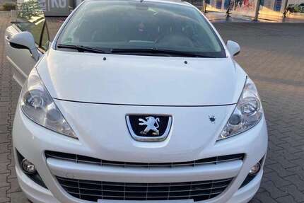 Peugeot 207 82.000 km 5.990 &euro; Bochum 44894