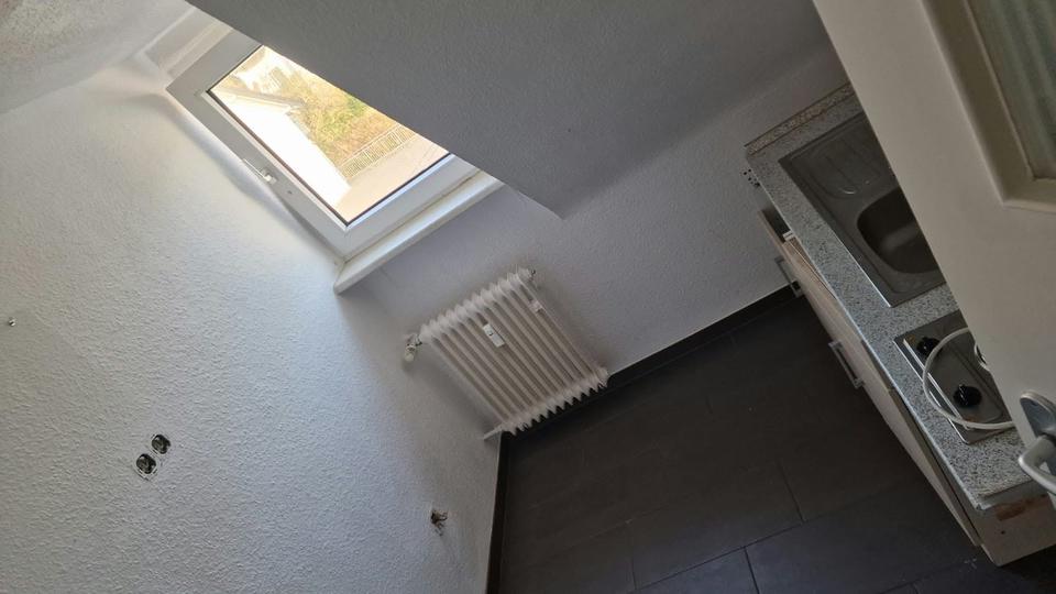 Dachgeschoßwohnung Iserlohn Grüne - 2 Zimmer, 65 m&sup2;, 480&euro; | Angebot:27587163