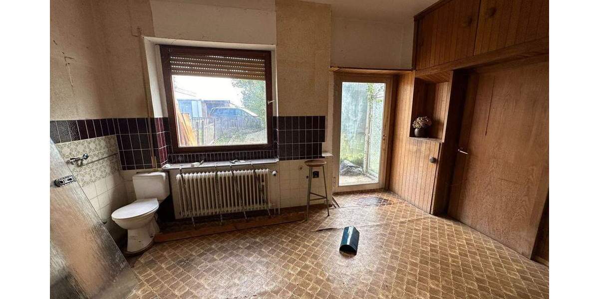 Einfamilienhaus Fröndenberg/Ruhr Ardey - 9 Zimmer, 165 m&sup2;, 298.000&euro; | Angebot:25689722