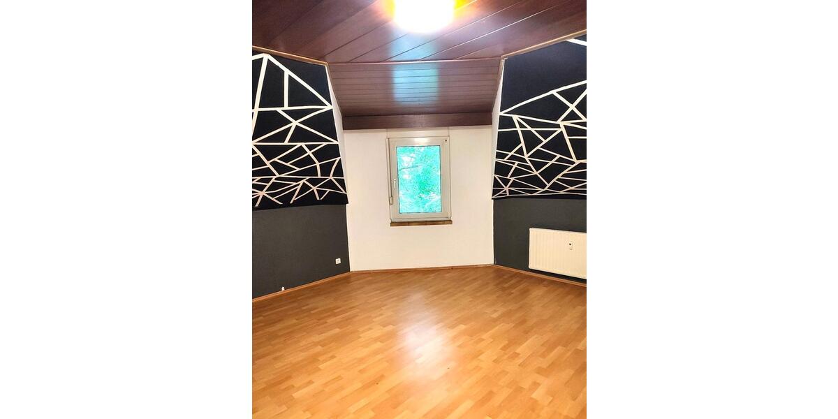 Dachgeschoßwohnung Hemer - 3 Zimmer, 77 m&sup2;, 475&euro; | Angebot:25311443