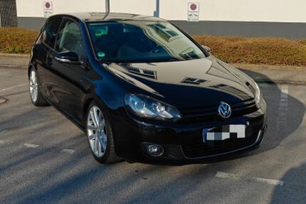 VW Golf 219.000 km 4.900 &euro; Wuppertal 42107