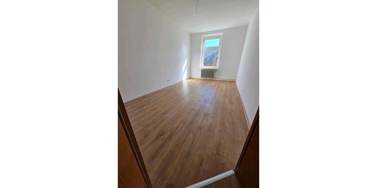 Etagenwohnung Herne Baukau - 3 Zimmer, 100 m&sup2;, 1.050&euro; | Angebot:27623458