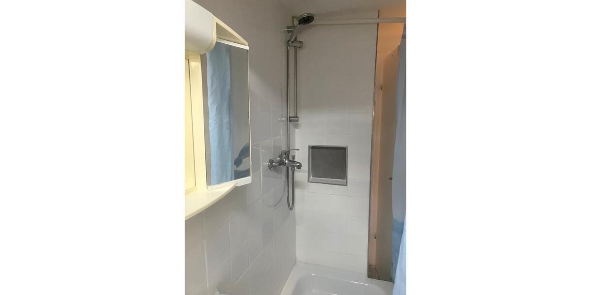 Dachgeschoßwohnung Dortmund - 2.5 Zimmer, 63 m&sup2;, 750&euro; | Angebot:27553935